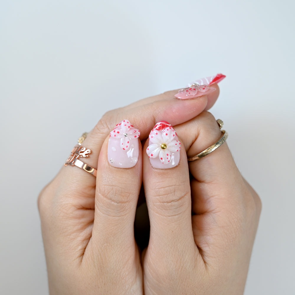 Dotted Petal