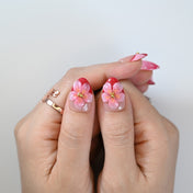 Strawberrie bloom