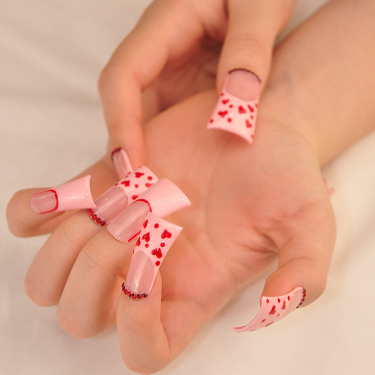 Heartfelt Chic