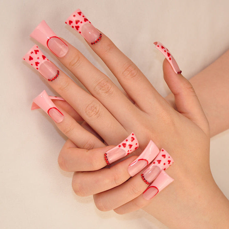 Heartfelt Chic